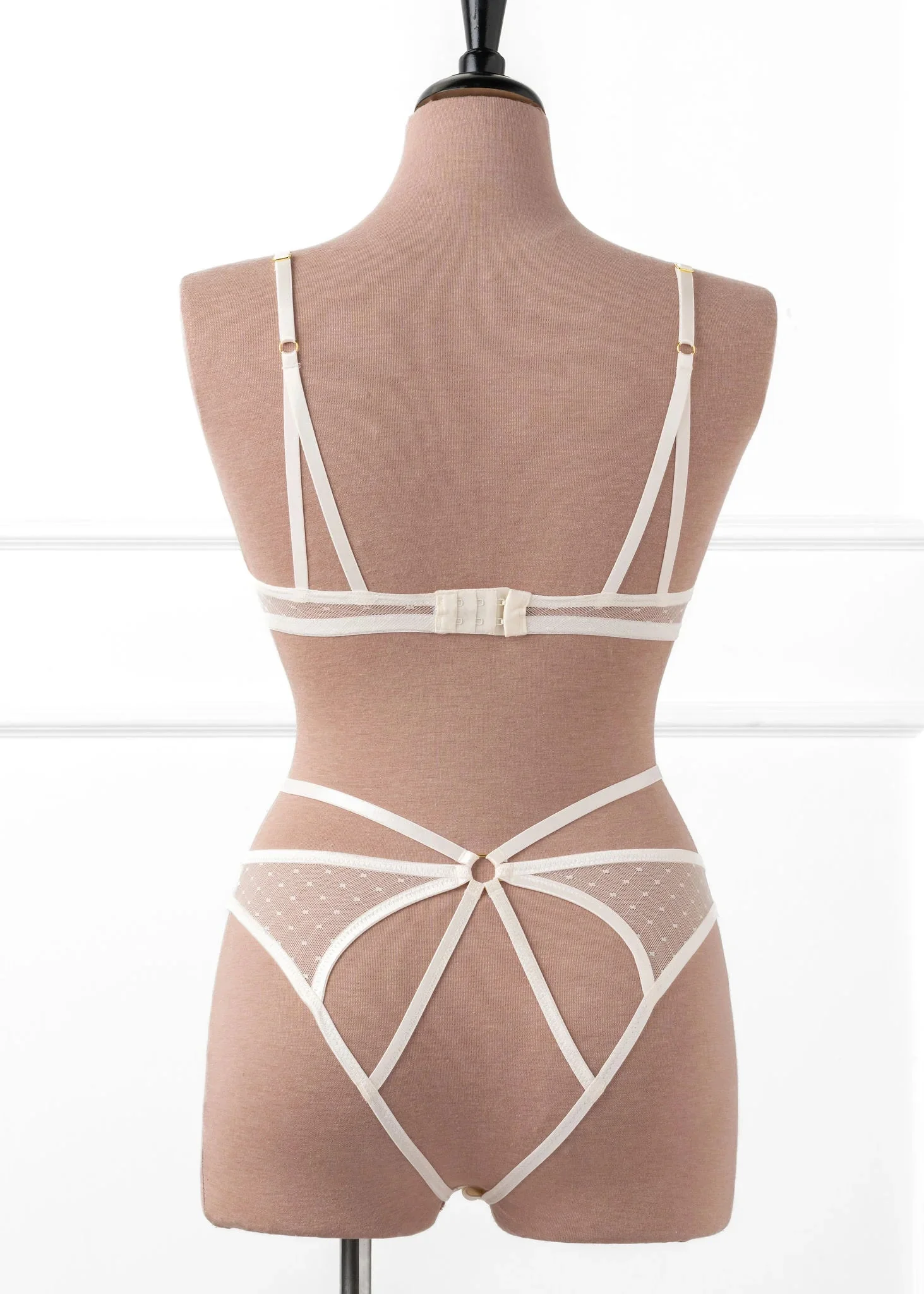 Strappy Appliqué Ouvert Panty - Pearl - Image 5