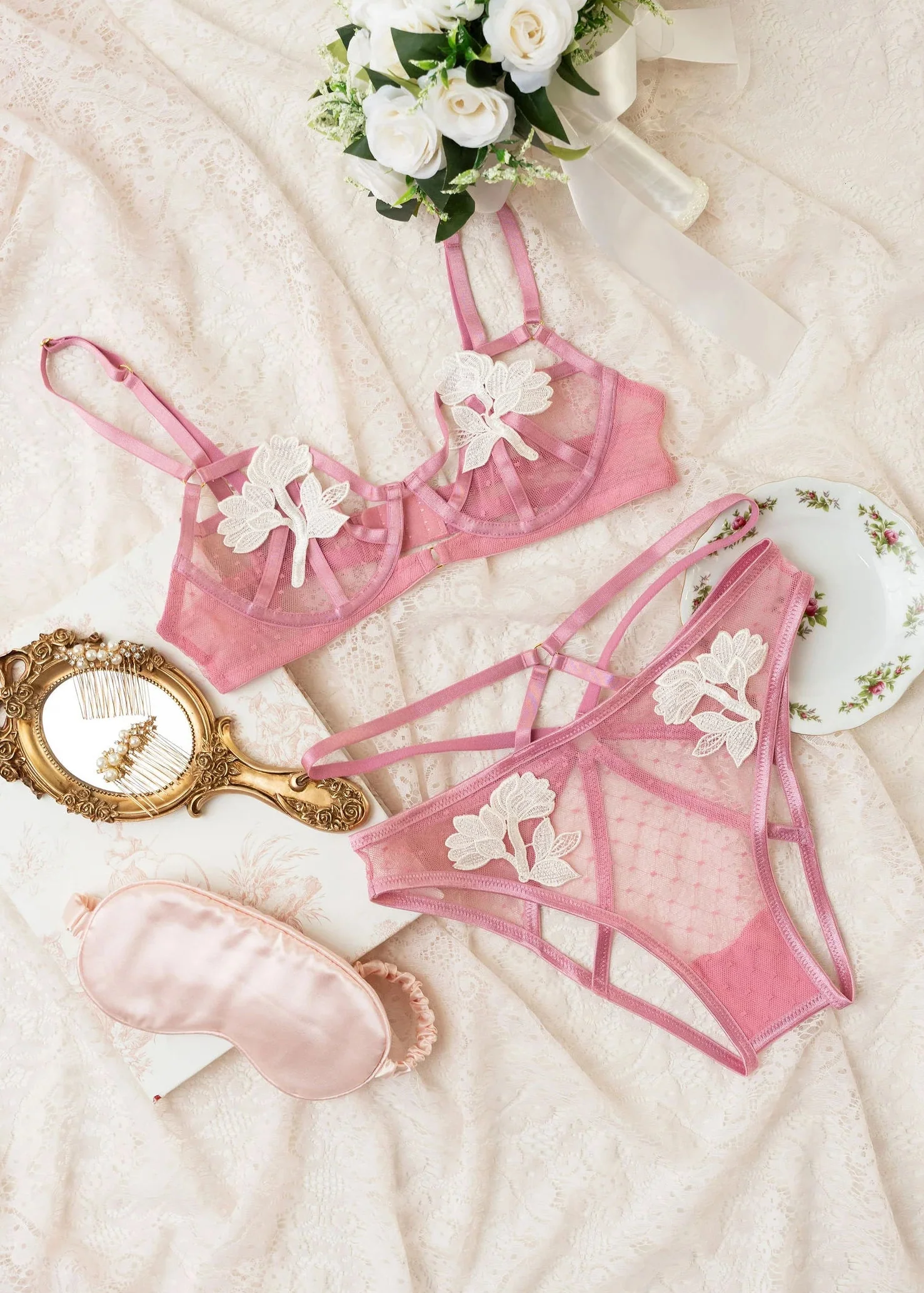Strappy Appliqué Ouvert Panty - Rose - Image 10